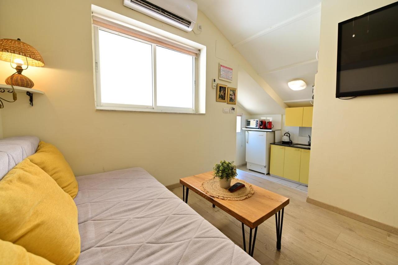 Apartment Sweet Home, Only 7 Min To The - By Seaelo *